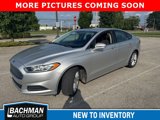 Used 2016 Ford Fusion SE image 2