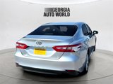 Used 2018 Toyota Camry LE image 5
