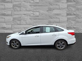 Certified 2018 Ford Focus SE w/ SE Appearance Package image 6