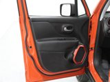 Used 2017 Jeep Renegade Trailhawk w/ Premium Trailhawk Package image 4