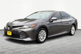 Used 2020 Toyota Camry LE image 2