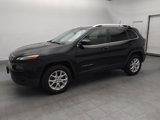 Used 2018 Jeep Cherokee Latitude Plus w/ Cold Weather Group image 2