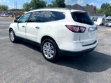 Used 2015 Chevrolet Traverse LT w/ Style and Technology Package image 3