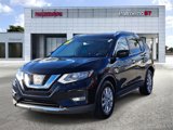 Certified 2017 Nissan Rogue SV image 3
