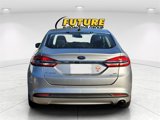 Used 2017 Ford Fusion SE w/ Fusion SE Technology Package image 4