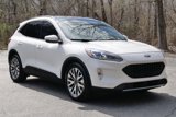 Used 2020 Ford Escape Titanium image 4