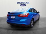 Used 2012 Ford Focus SE w/ SE Sport Pkg image 4