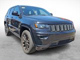 Certified 2021 Jeep Grand Cherokee Laredo X image 3