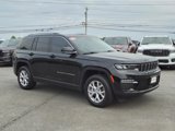 Used 2022 Jeep Grand Cherokee Limited image 2