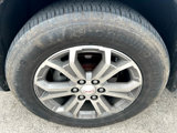 Used 2015 GMC Acadia SLT image 2