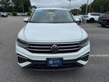 Certified 2022 Volkswagen Tiguan SE w/ Panoramic Sunroof Package image 3