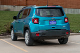 Used 2022 Jeep Renegade Latitude w/ Convenience Group image 4