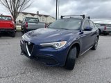 Used 2018 Alfa Romeo Stelvio AWD image 3