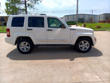 Used 2010 Jeep Liberty Limited image 2