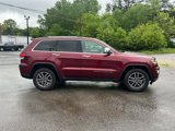 Used 2020 Jeep Grand Cherokee Limited w/ Luxury Group II image 2