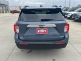 Used 2021 Ford Explorer XLT image 4