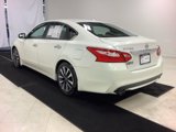 Used 2016 Nissan Altima 2.5 SL w/ Moonroof Package image 5