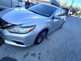 Used 2017 Nissan Altima 2.5 SV image 2