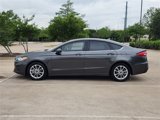 Used 2020 Ford Fusion SE image 4