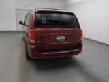 Used 2016 Dodge Grand Caravan SXT w/ UConnect Hands-Free Group image 6