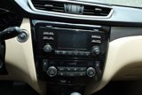Used 2016 Nissan Rogue SV image 3