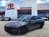 Used 2023 Hyundai Elantra SEL w/ Preferred Accessory Package image 2