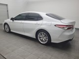 Used 2018 Toyota Camry XLE image 3