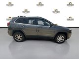 Used 2016 Jeep Cherokee Latitude w/ Comfort/Convenience Group image 2