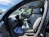 Used 2018 Chevrolet Traverse Premier image 2