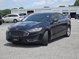 Used 2020 Ford Fusion SE image 3