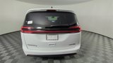 New 2025 Chrysler Pacifica Limited image 5
