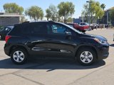 Used 2022 Chevrolet Trax LT w/ LT Convenience Package image 4