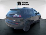 Used 2022 Jeep Cherokee Latitude Lux w/ Sun & Sound Group image 3