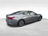 Used 2023 Nissan Altima 2.5 SV image 5
