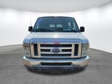 Used 2011 Ford E-150 and Econoline 150 XLT image 2