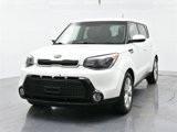 Used 2016 Kia Soul + image 3
