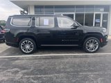 Used 2022 Jeep Grand Wagoneer Series II w/ Premium Group II image 2