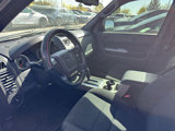 Used 2009 Ford Escape XLT image 2