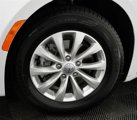 Used 2019 Chrysler Pacifica Touring-L image 3