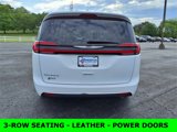 Used 2022 Chrysler Pacifica Touring-L image 4