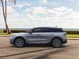 New 2025 Lincoln Corsair FWD image 3