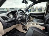 Used 2019 Dodge Grand Caravan SXT image 6