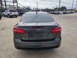 Used 2018 Ford Focus SE image 4