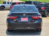 Used 2023 Toyota Camry SE image 5