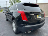 Used 2017 Cadillac XT5 FWD image 3