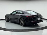 Used 2018 Porsche Panamera 4 image 3