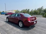 Used 2016 Chrysler 300 C image 3