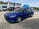 Used 2021 Hyundai Elantra SE image 3
