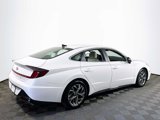 Used 2023 Hyundai Sonata SEL w/ Preferred Accessory Package image 4