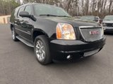Used 2014 GMC Yukon XL Denali image 2